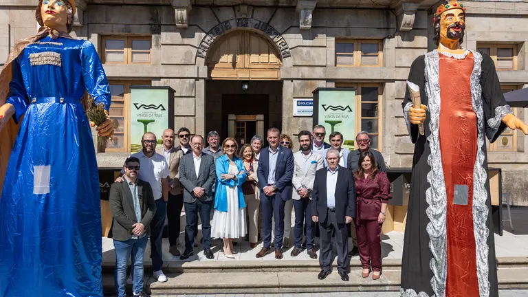 Tui abre as festas de San Telmo cun pregón cargado de identidade, celtismo e orgullo local