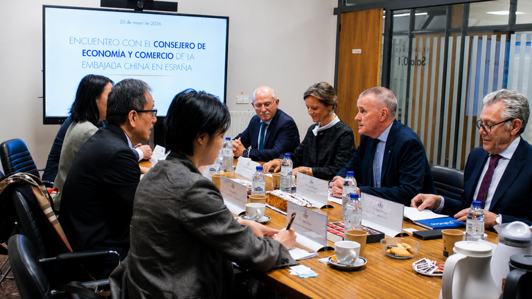 La CEP y la Embajada de China exploran nuevas vías de colaboración económica para la provincia de Pontevedra