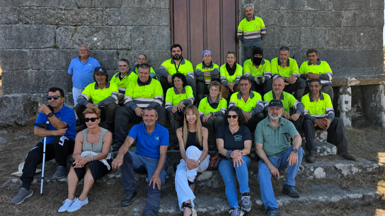 Vigo forma empleo sobre el terreno para proteger sus montes del fuego