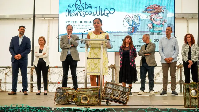 El Berbés se convierte en escaparate del mejor marisco gallego