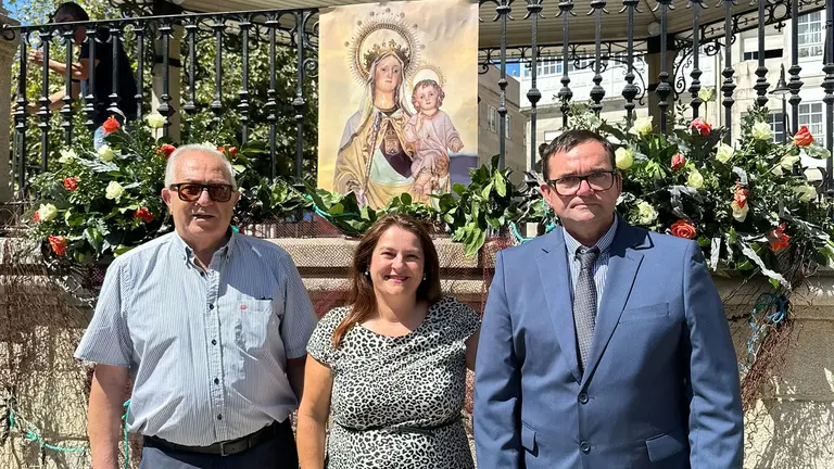 Cangas abraza sus raíces marineras en un homenaje que pone rostro a toda una generación