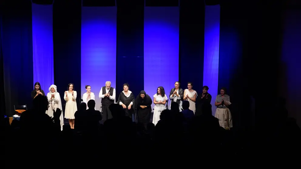 O público encheu a Casa das Artes de Arcos de Valdevez durante a segunda edição do Festival PLATTA, num ambiente de entusiasmo e convívio cultural.