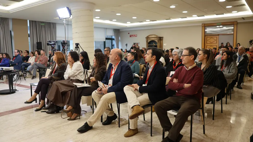 Vista general del p&uacute;blico asistente al Congreso &lsquo;Activa Talento&rsquo;, celebrado en el hotel Oca Puerta del Camino de Santiago, que reuni&oacute; a cerca de un centenar de personas interesadas en el emprendimiento inclusivo y la innovaci&oacute;n social.
