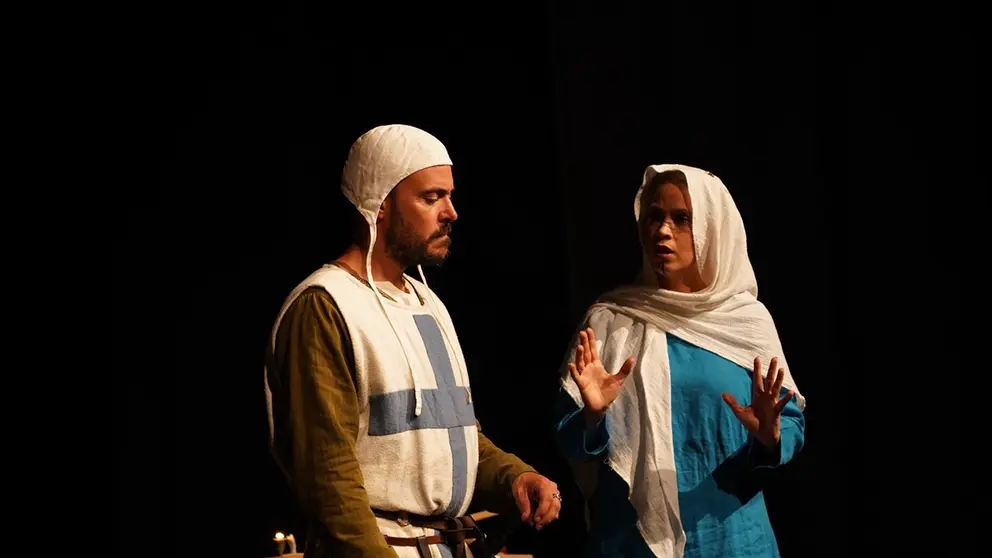 Recreaci&oacute;n teatral de la Conquista de Lisboa, integrada en la programaci&oacute;n del Recontro de Valdevez, acerc&oacute; la historia medieval a los escolares de Arcos de Valdevez.