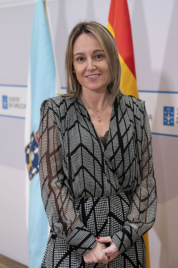 O vicepresidente segundo e conselleiro de Economía, Empresa e Innovación, Francisco Conde, preside a toma de posesión da nova directora xeral de Planificación Enerxética e Recursos Naturais, Paula Uría, e do novo director xeral de Comercio e Consumo, Manuel Heredia. 