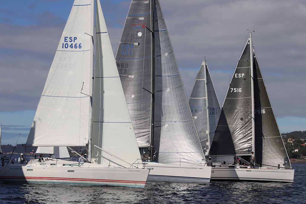 2022-10-02 El 7516, el Deep Blue en los primeros compases de la prueba (Foto Pedro Seoane)