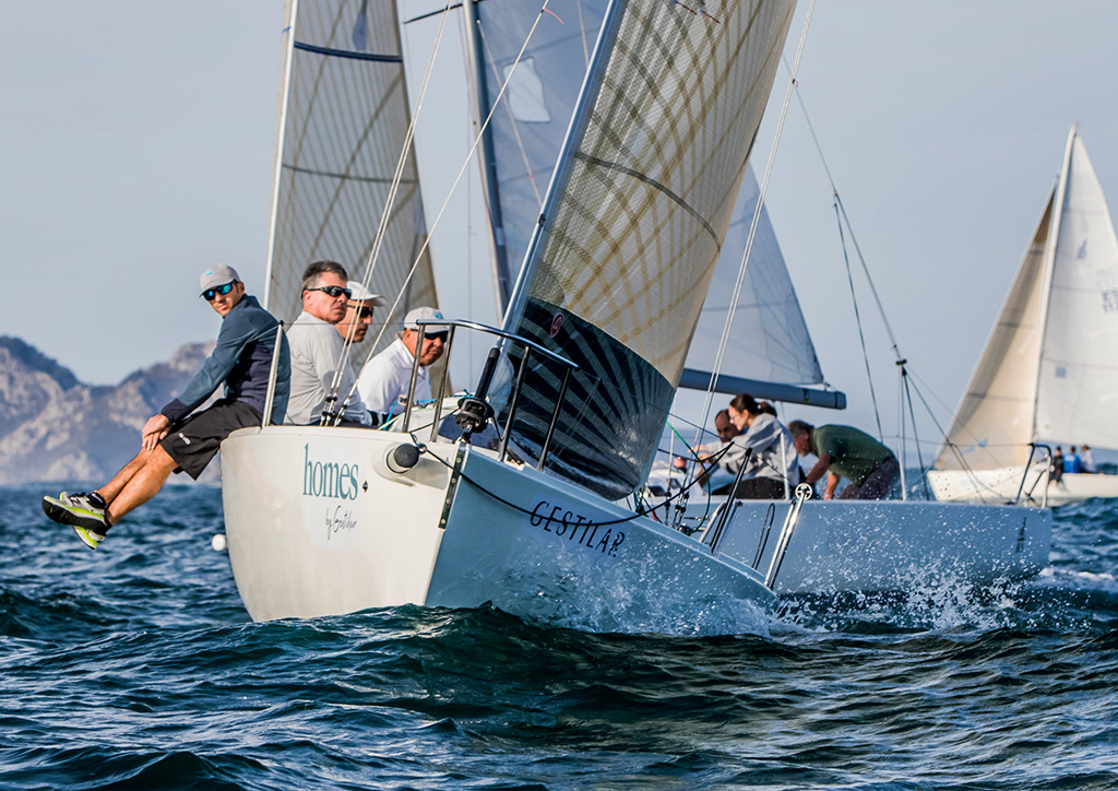 El Alboroto de Juan Carlos Ameneiro resultó vencedor de la Liga de Otoño Gestilar J80. © ROSANA CALVO.