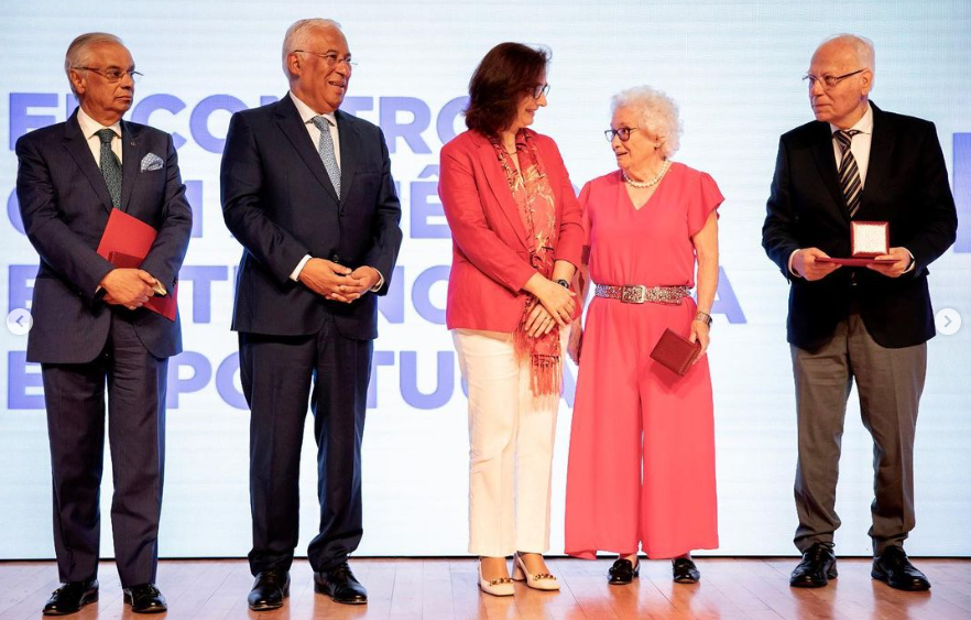 O Primeiro-Ministro e a Ministra da Ciência entregaram as Medalhas e Diplomas de Mérito Científico 2023 a 10 personalidades.