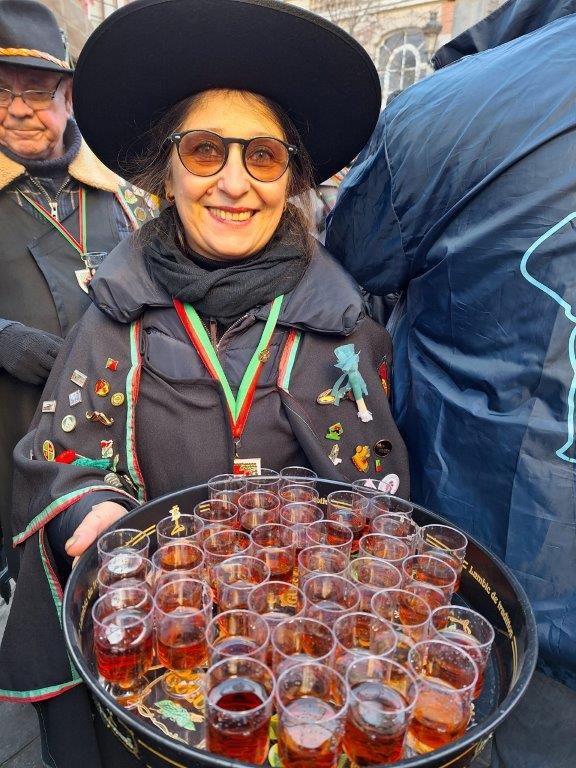 E, houve favaios para todos (Foto Conctacto, Criativa, Bruxelas)