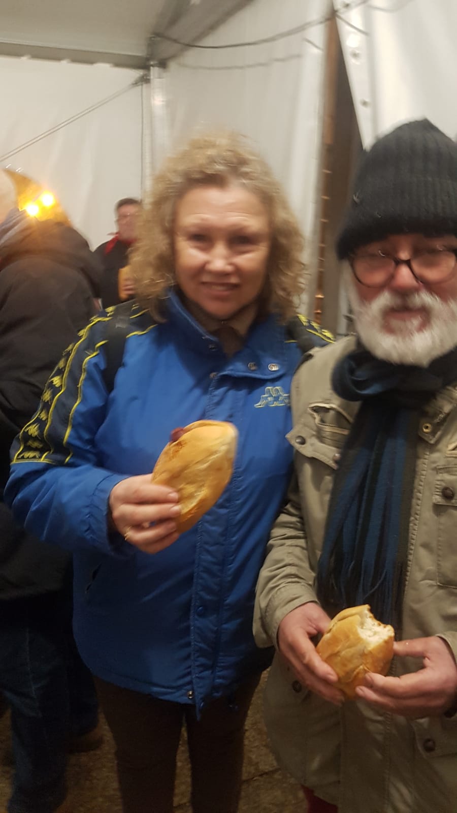 La alcaldesa de Castro Caldelas y Manuel Estevez-