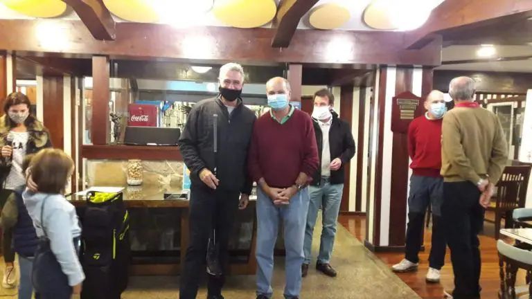 Un golpe solidario: así fue la primera edición del Torneo Benéfico de Golf de Harambee en el Real Aeroclub de Vigo.
