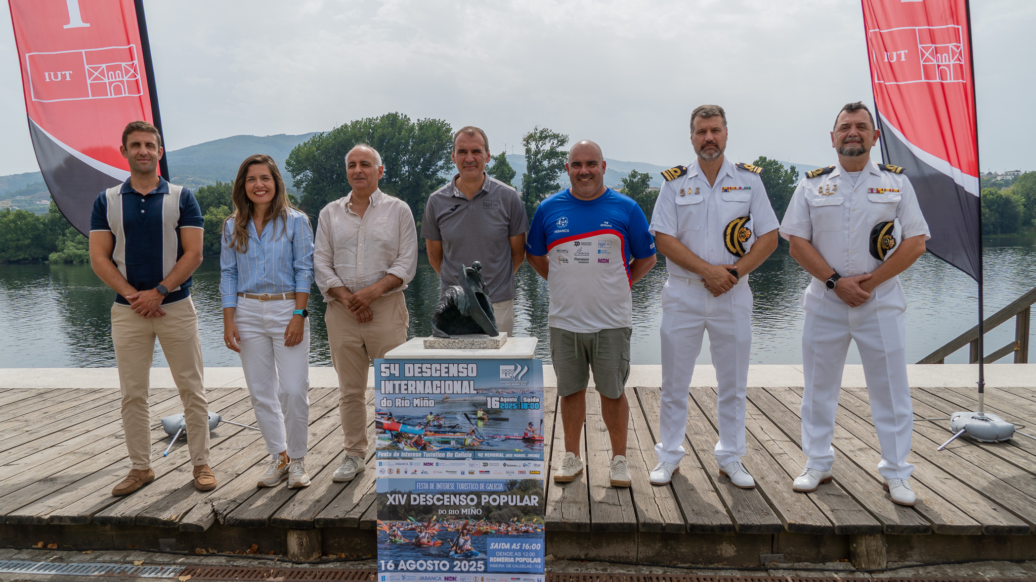 As autoridades que participaron na presentación do LIV Descenso Internacional e do XIV Descenso Popular do Miño, que se celebrará este sábado.