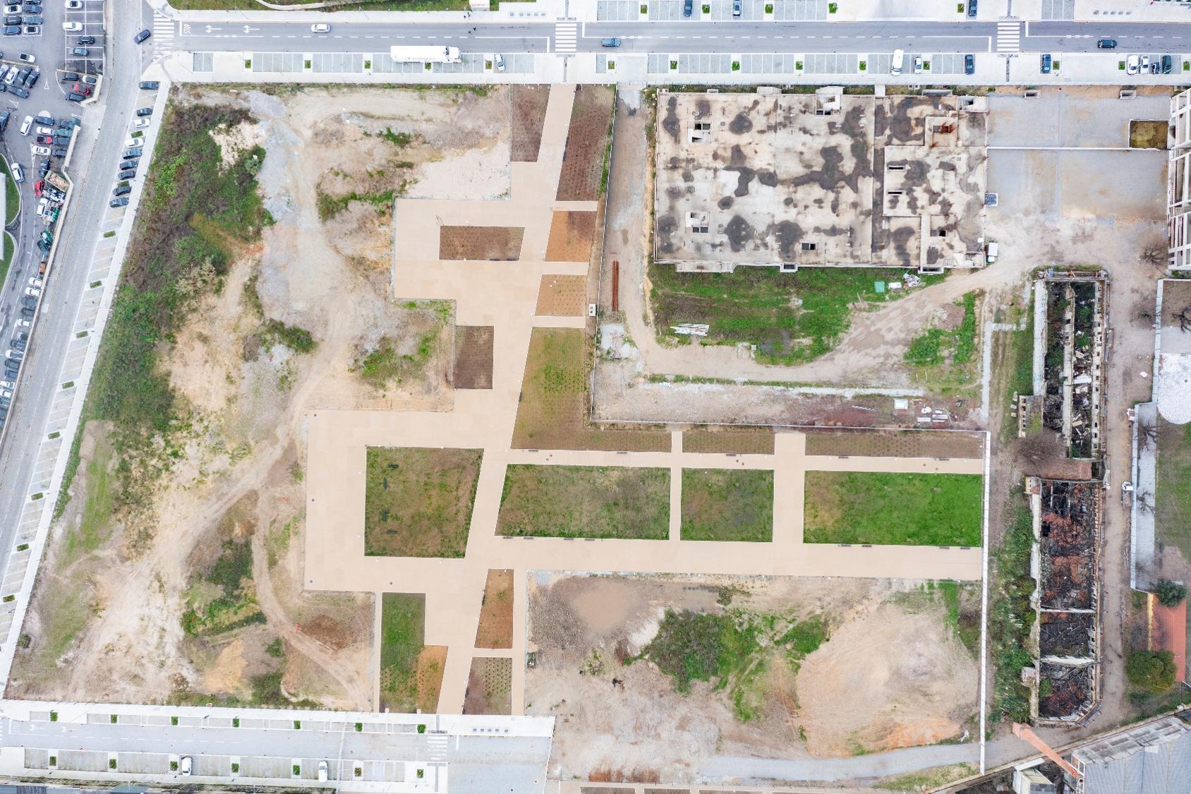 Vista aérea da parcela no Amial, Porto, onde a MOME e a Revive vão investir mais de 140 milhões de euros para erguer um novo complexo residencial com mais de 400 habitações.