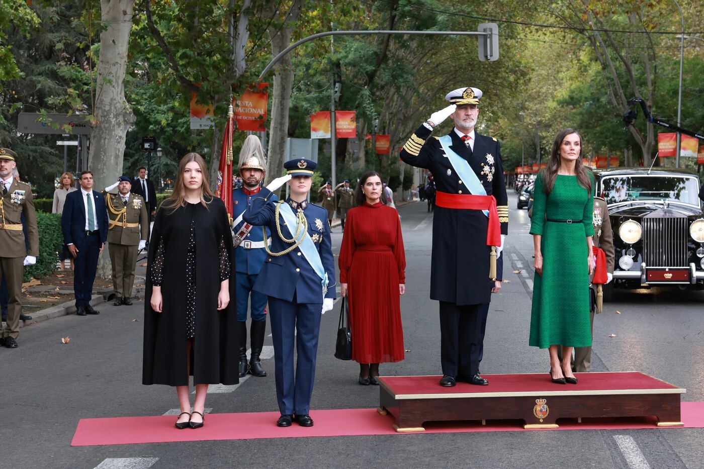 reyes_princesa_infantasofia_desfile_fiesta_nacional_20251012_03