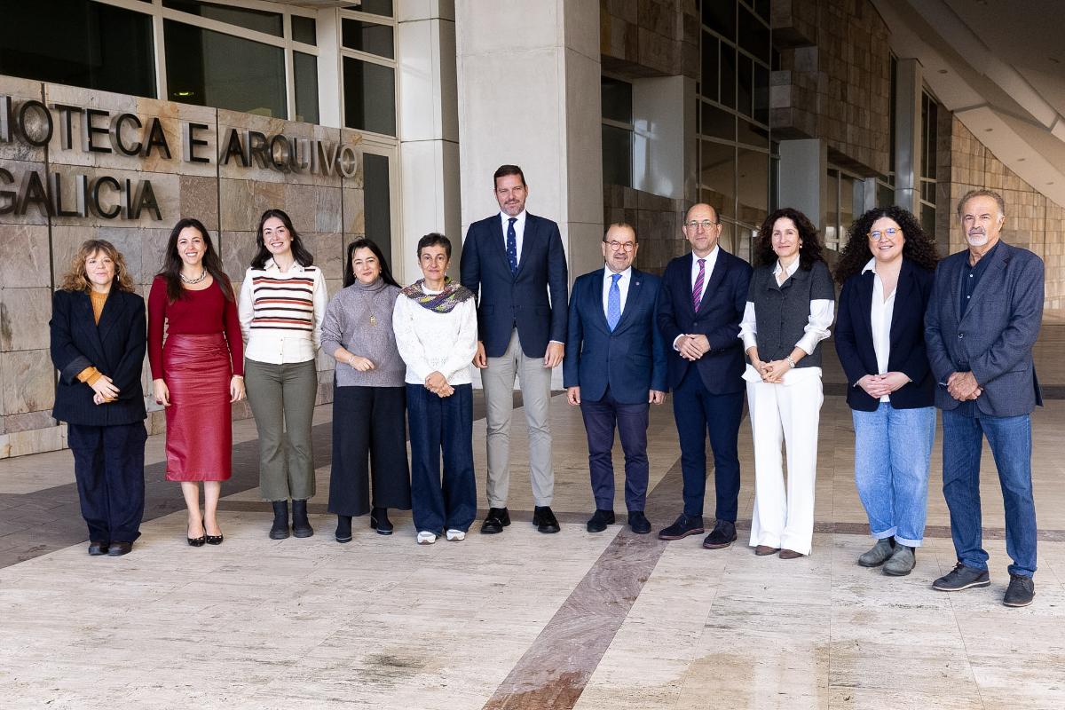 El jurado, presidido por el conselleiro de Cultura, Lingua e Xuventude, se reunió hoy para distinguir a los galardonados en las modalidades de Letras, Artes Visuales, Artes Escénicas, Música, Audiovisual, Lengua, Patrimonio Cultural y Proyección Exterior