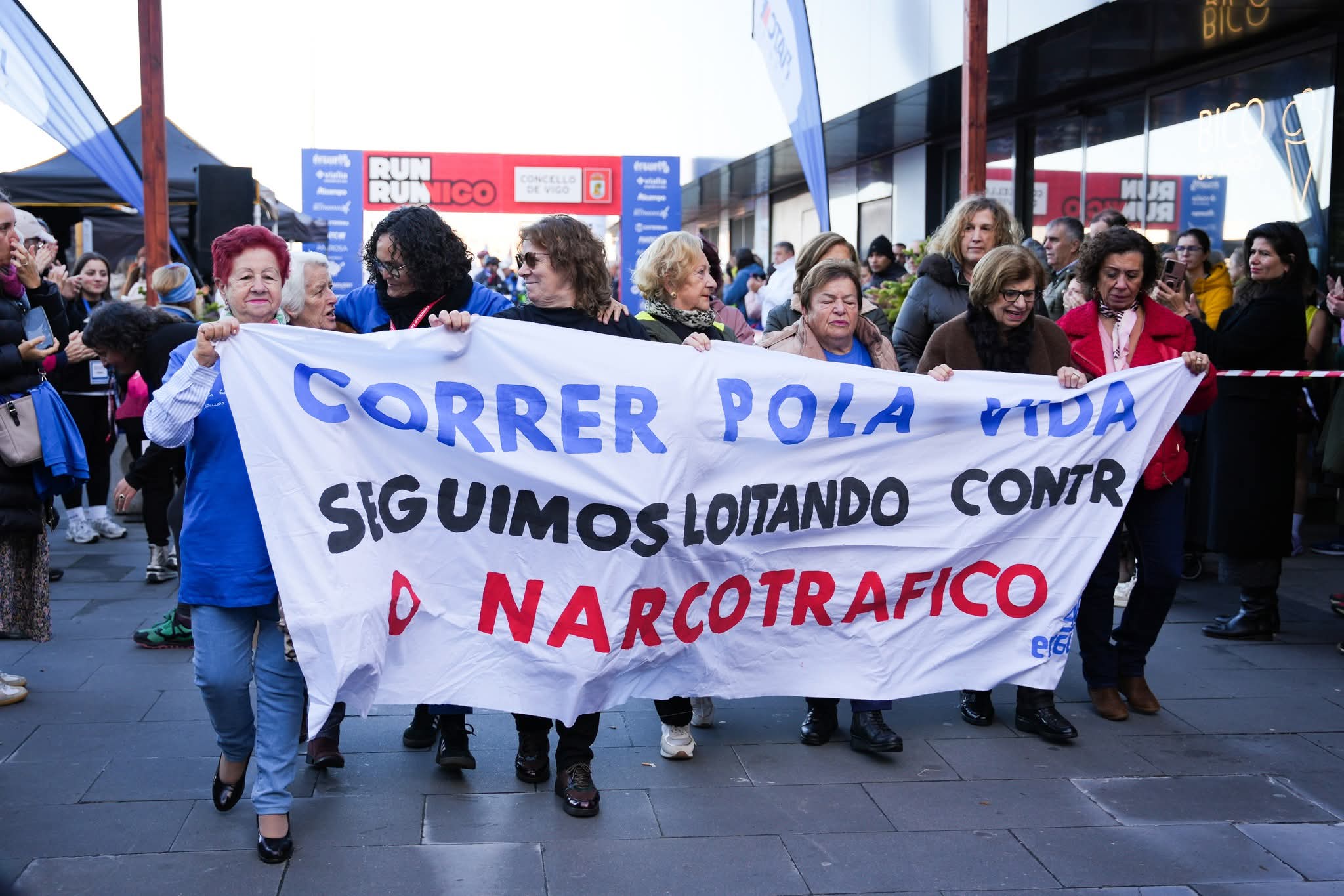 Participantes del proyecto cultural Espazo Lectura de Gondomar, protagonista del documental A rebelión da lectura.