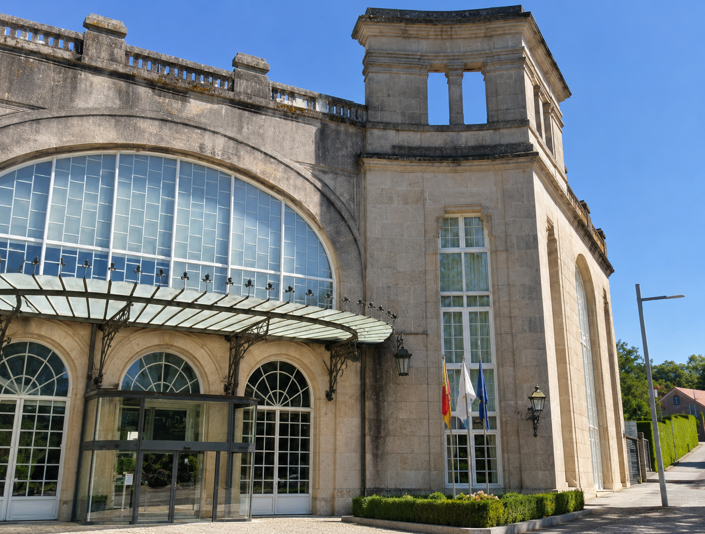 O Balneario de Mondariz converteu as augas mineromedicinais no principal sinal de identidade do municipio.