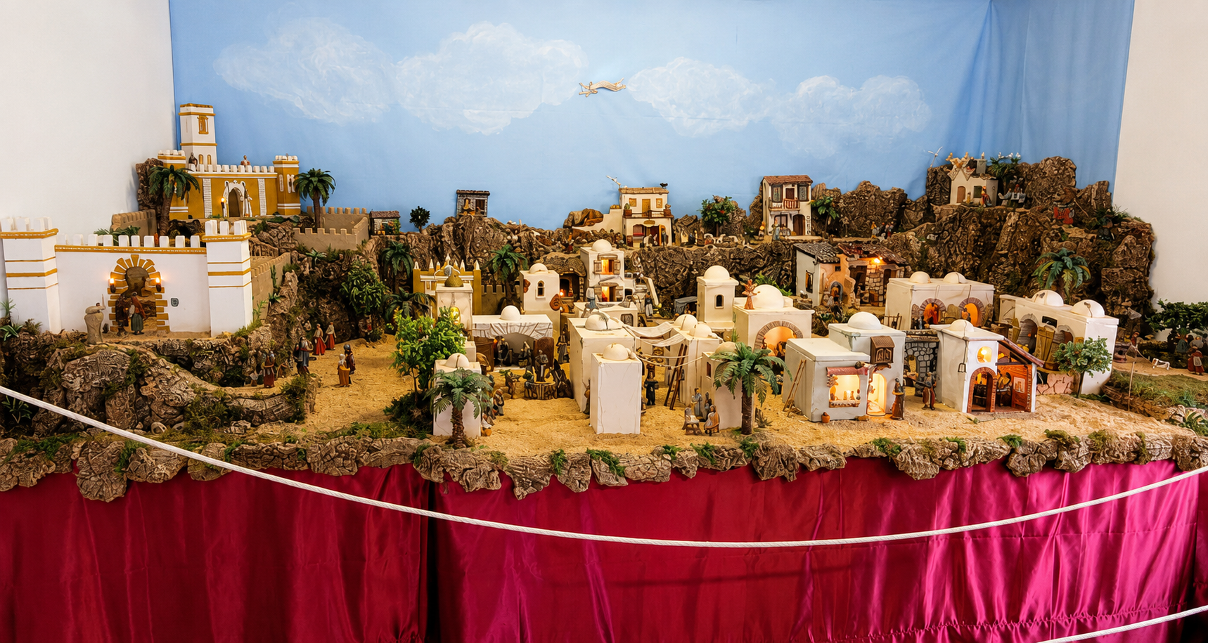 O famoso Belén de Padróns, unha das creacións máis singulares da parroquia e punto de encontro da veciñanza durante o Nadal.